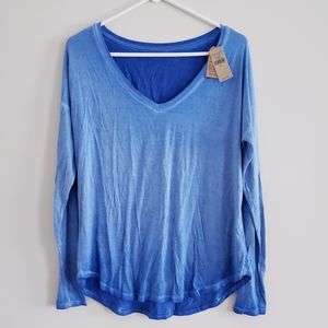 American Eagle Blue Wash Longsleeve Soft & Sexy T